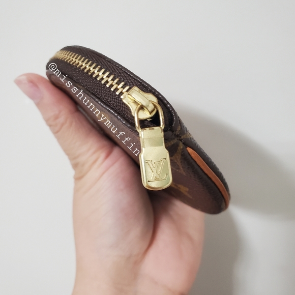 RARE Authentic LV Monogram Round Coin Purse - Picture 3 of 8